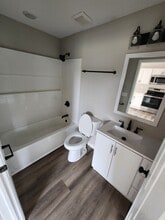 7345 E Division St in Springfield, MO - Building Photo - Building Photo