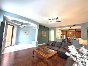 5465 46th Ct W in Bradenton, FL - Building Photo - Building Photo