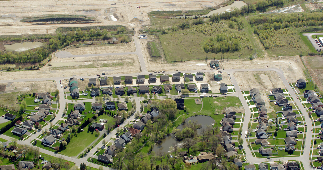 Walkerton Park in Crown Point, IN - Building Photo