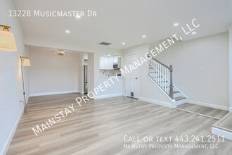 13228 Musicmaster Dr in Silver Spring, MD - Building Photo - Building Photo