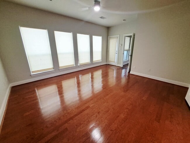 property at 3417 Stanford St