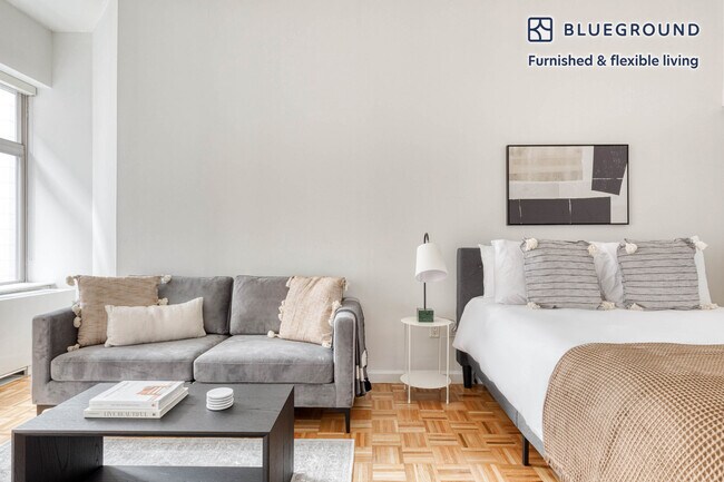 90 Washington St in New York, NY - Building Photo - Building Photo