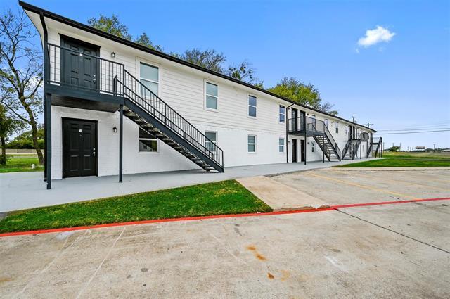 500 N Hwy 75 in Van Alstyne, TX - Building Photo