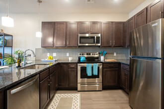 Vicina - Modern Urban Flats in Troy, NY - Building Photo - Interior Photo