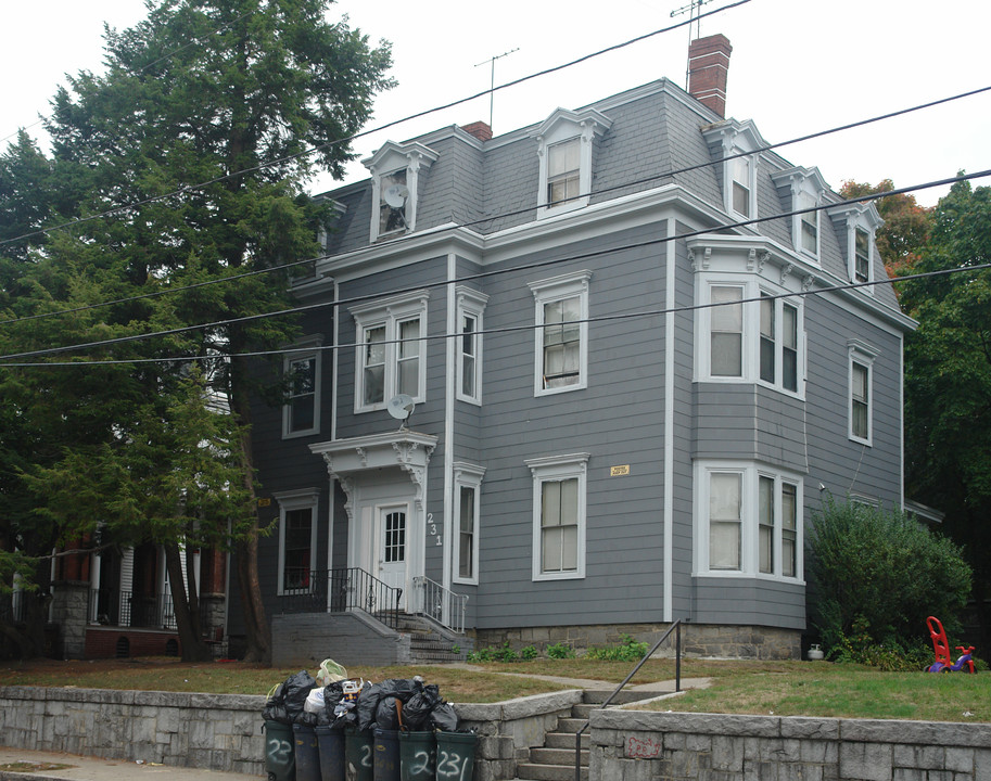 231 Jackson St in Lawrence, MA - Building Photo