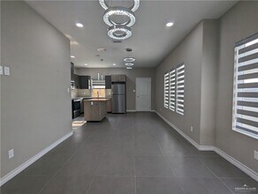 5905 Puffin Ave-Unit -1 in Mission, TX - Building Photo - Building Photo
