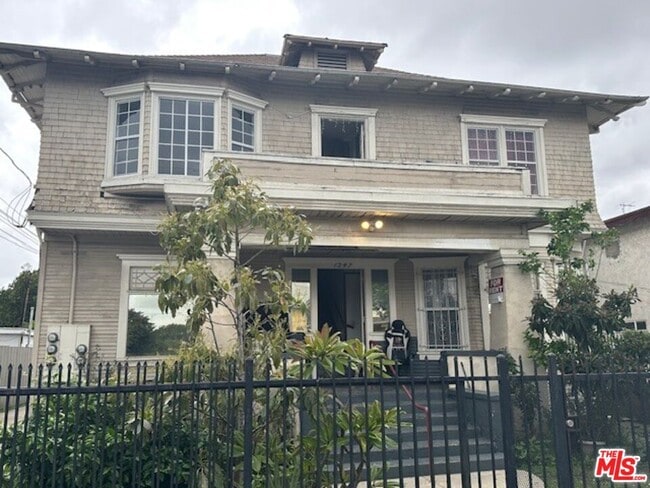 property at 1347 Valencia St