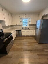 3539 Honeysuckle Rd in Montgomery, AL - Building Photo - Building Photo