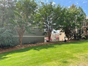 4378 Grove Field Ct NW in Suwanee, GA - Building Photo - Building Photo