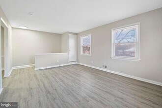 883 Bellevue St SE in Washington, DC - Building Photo - Building Photo