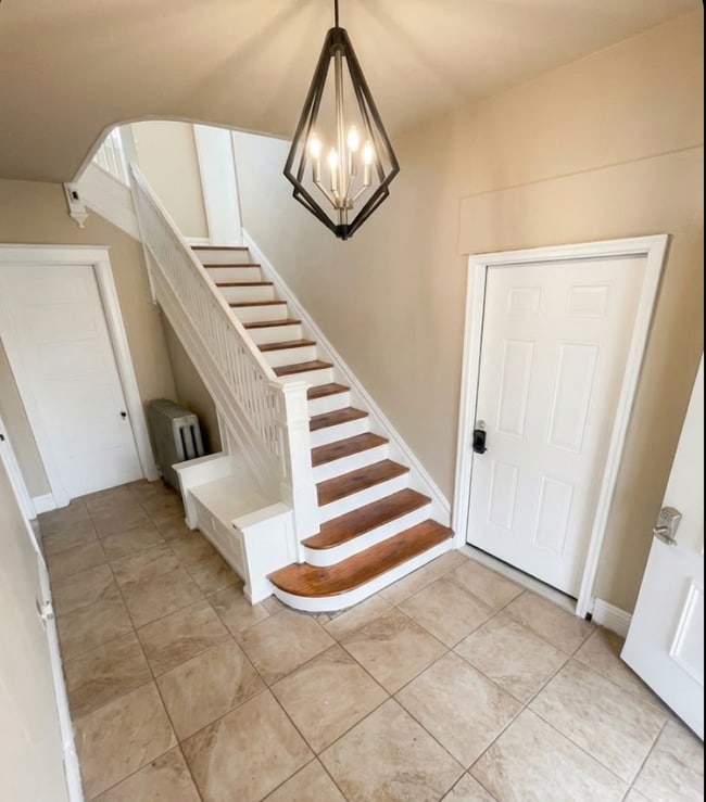 413 W Columbia Ter, Unit Studio in Peoria, IL - Foto de edificio - Building Photo