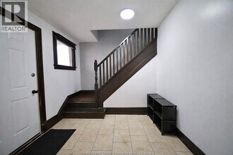 3463 Harris St in Windsor, ON - Building Photo - Building Photo