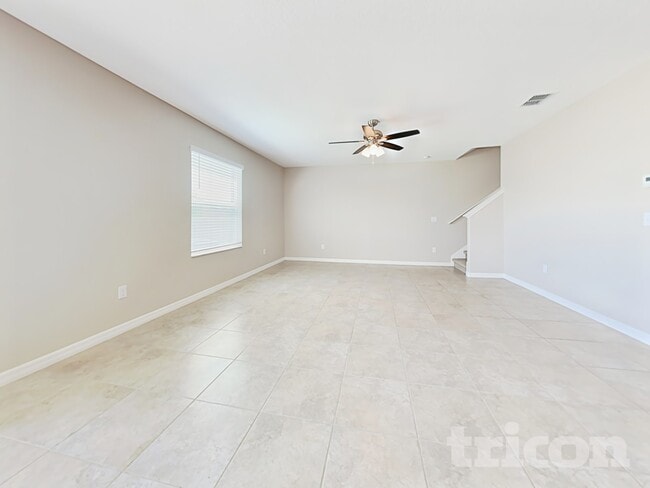 17138 Sunshine Mimosa St in Wimauma, FL - Building Photo - Building Photo