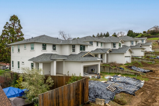 23386 Maud Ave in Hayward, CA - Foto de edificio - Building Photo