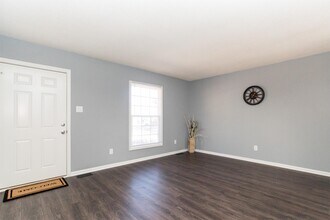 108 Forestwood Dr in Garner, NC - Building Photo - Building Photo