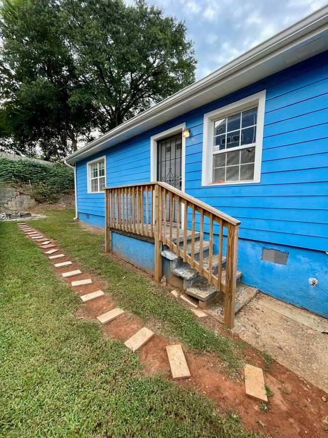 property at 149 Bixby Terrace SE