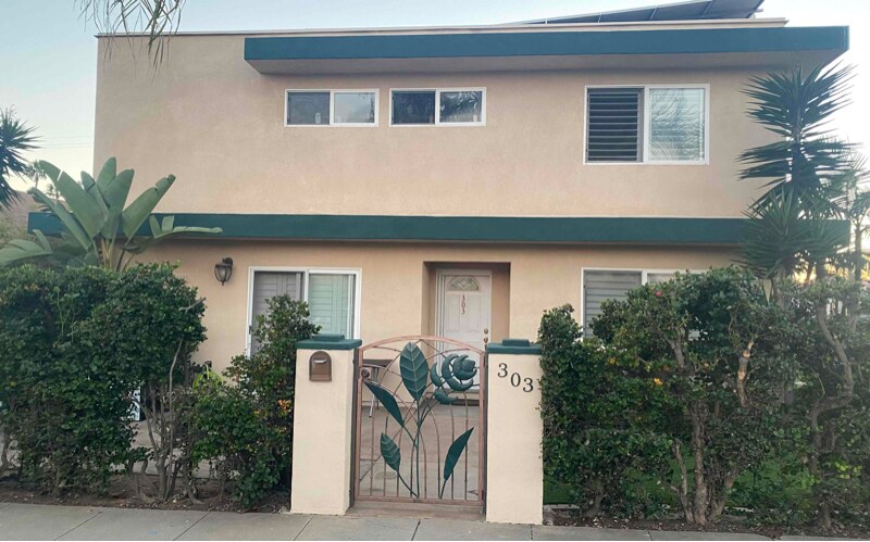 303 S Freeman St in Oceanside, CA - Building Photo