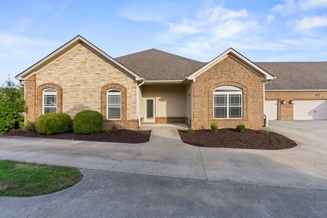 property at 592 Regency Cir