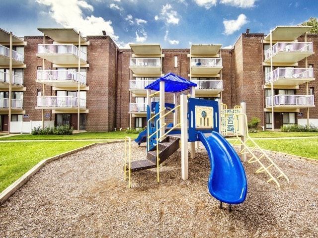 SouthRidge in Laurel, MD - Foto de edificio - Building Photo