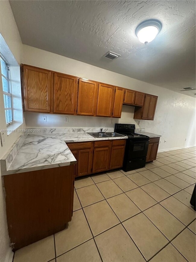 10623 SW 170th Terrace in Miami, FL - Building Photo - Building Photo