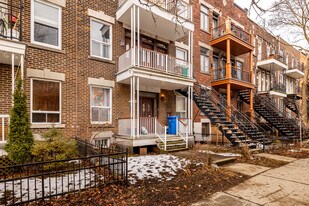 4728-4736 Parthenais St in Montréal, QC - Building Photo