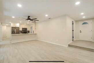 105 Lido Rd in Winter Springs, FL - Building Photo - Building Photo