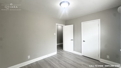 1007 Adelaide St N in London, ON - Building Photo - Building Photo