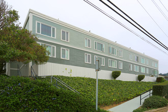 Ocean View Senior Apartments in Pacifica, CA - Building Photo - Building Photo