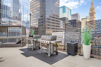 1020 15th St, Unit 14N in Denver, CO - Foto de edificio - Building Photo