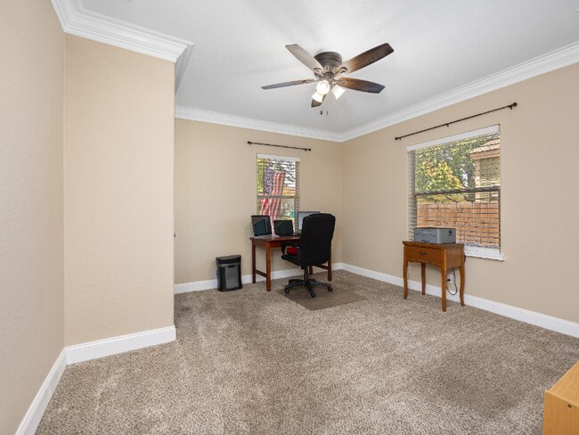 1826 W French Pl in San Antonio, TX - Building Photo - Building Photo