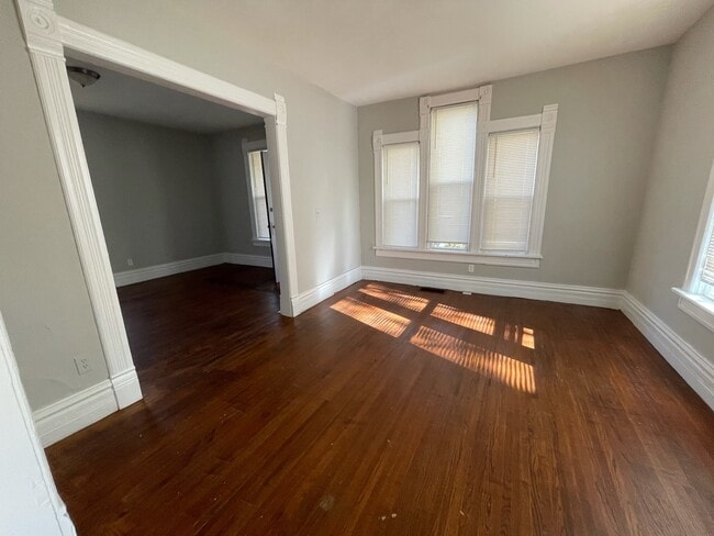 property at 2004 Latham St