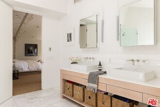 3681 Wasatch Ave in Los Angeles, CA - Building Photo - Building Photo