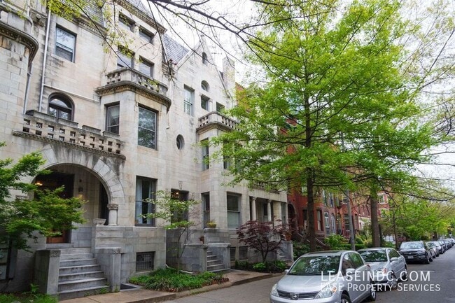 property at 1725 P St NW