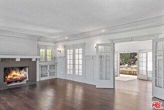 344 S Kingsley Dr in Los Angeles, CA - Building Photo - Building Photo