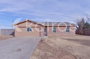 2012 Ron Dr in Amarillo, TX - Building Photo