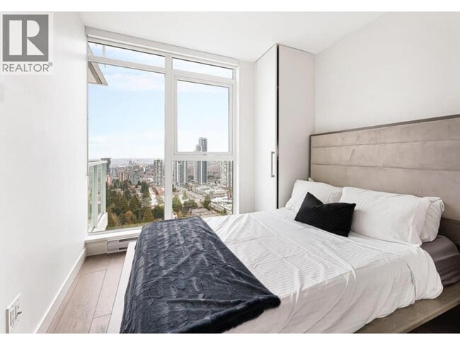 property at 657-657 Whiting Way