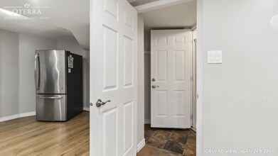 1613 Stillriver Cres in Mississauga, ON - Building Photo - Building Photo