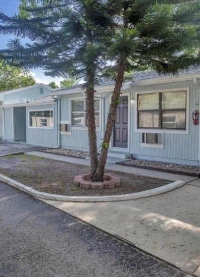 property at 1102 Sunset Point Rd