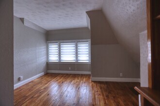 604 Middle Ave in Wilmerding, PA - Building Photo - Building Photo