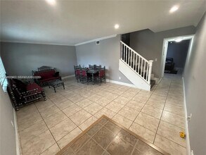 29 Madrid Ln in Davie, FL - Building Photo - Building Photo