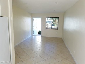 1231 NE 23rd Ave in Pompano Beach, FL - Foto de edificio - Building Photo