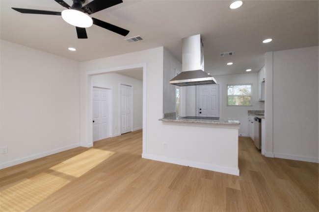 3501 Canyon Ridge Ave in Fort Worth, TX - Foto de edificio - Building Photo