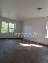 201 W Chalmers Ave in Youngstown, OH - Building Photo - Building Photo