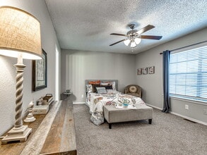 Windsor Place Townhomes in Plano, TX - Building Photo - Building Photo