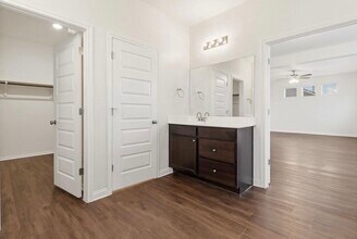 5701 Gerard Dr in Austin, TX - Building Photo - Building Photo