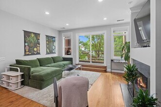 3539 N Southport Ave in Chicago, IL - Building Photo - Building Photo