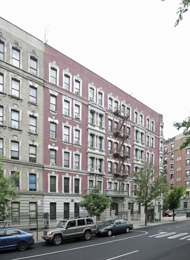 200 W 120th St in New York, NY - Foto de edificio - Building Photo