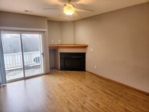 1320 SE Florence Dr in Waukee, IA - Building Photo - Building Photo