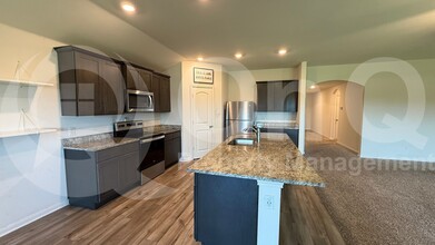 2012 Canterbury Dr in Seagoville, TX - Building Photo - Building Photo