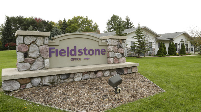 Fieldstone Apartments photo'